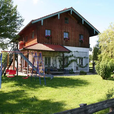 Farm stay Kirmeier Hof *
